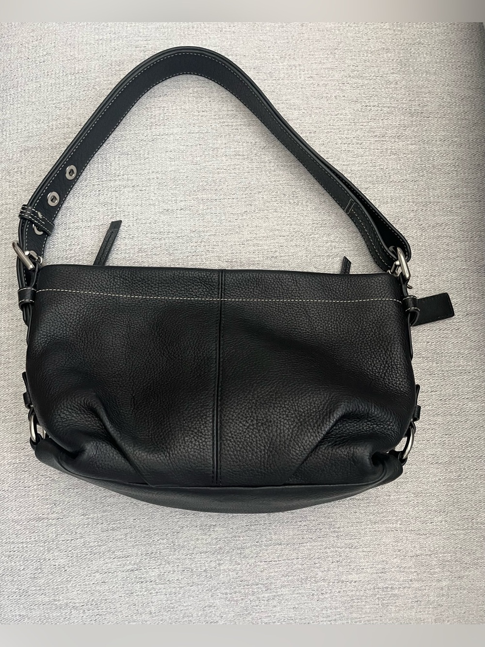Coach Black Leather East West Shoulder Duffle Hobo Bag (F15065)